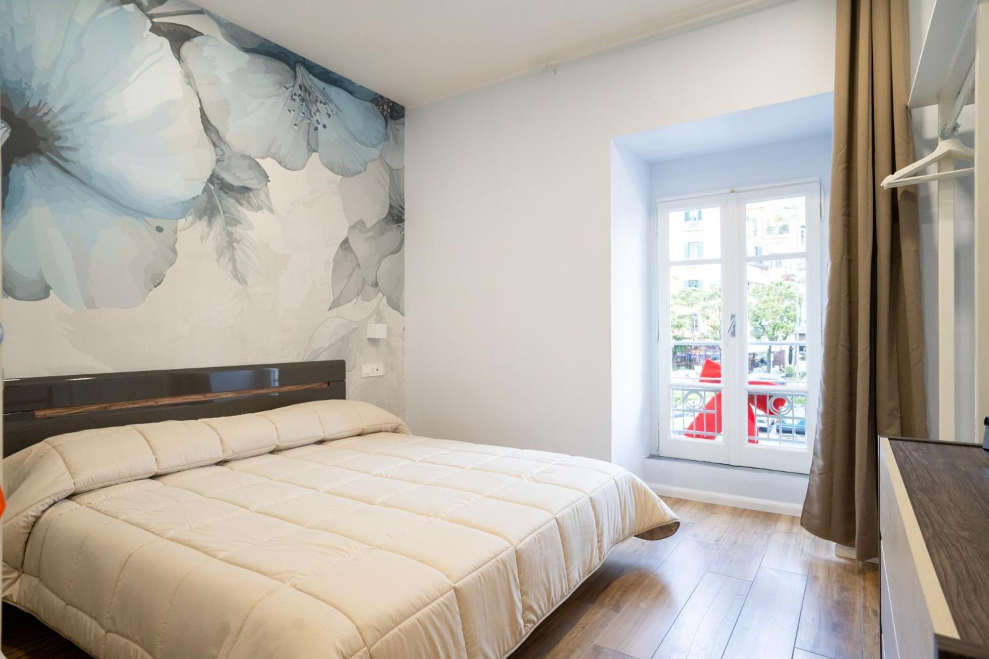 Blue Dream Suites Салерно Экстерьер фото