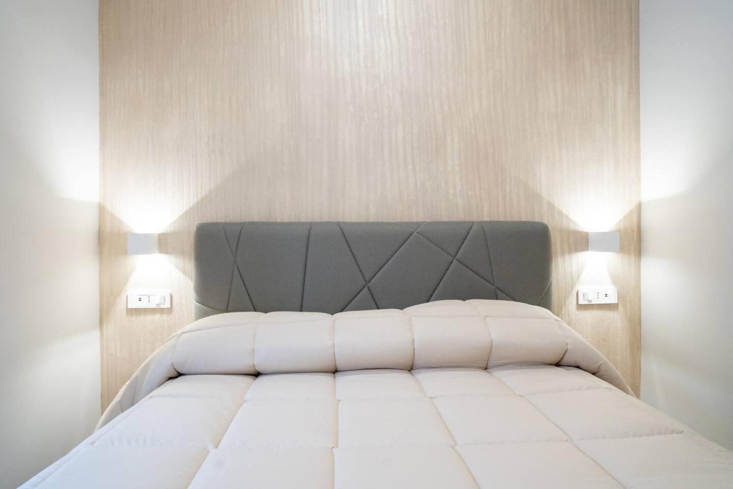 Blue Dream Suites Салерно Экстерьер фото